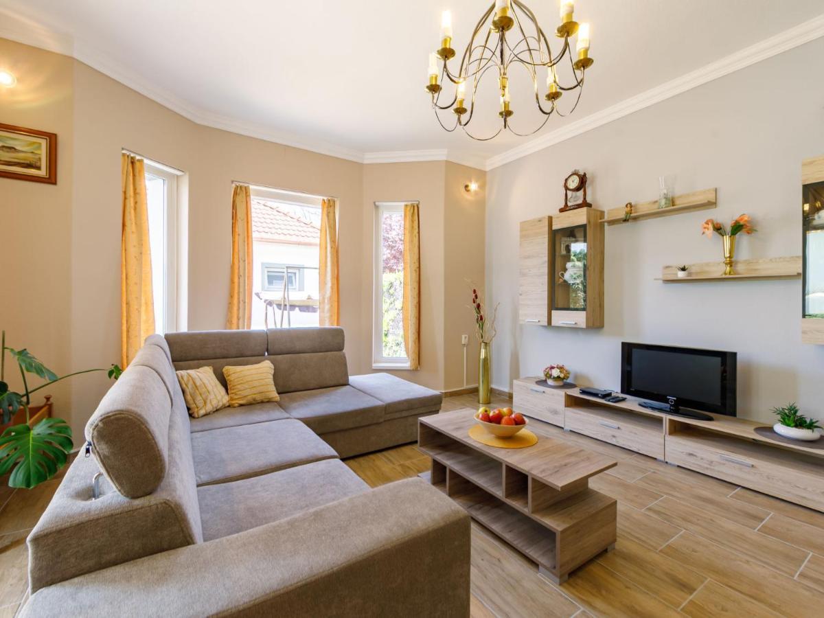 Holiday Home Ildiko By Interhome バラトンレッレ エクステリア 写真